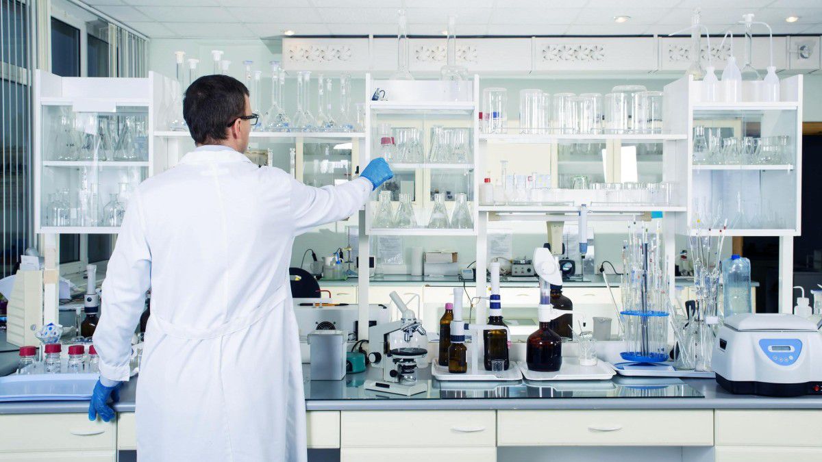 a researcher in a lab doing chemical research